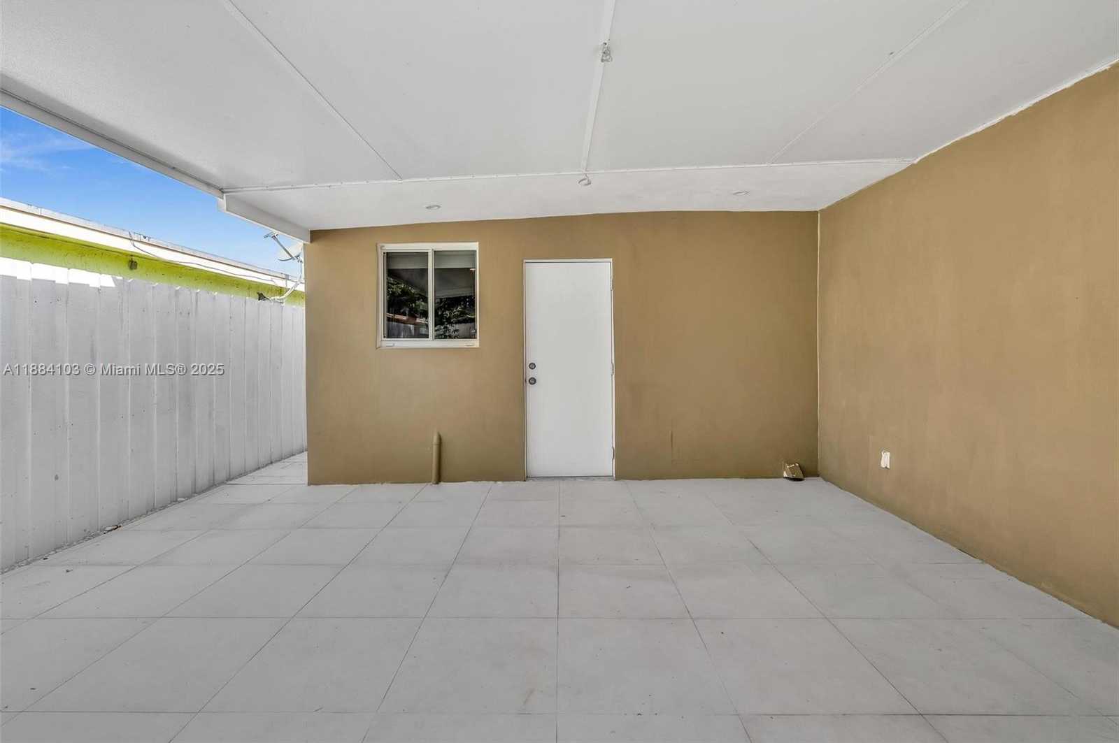 Small Image of 5618 SOUTH WEST 36TH ST, West Park Number 38