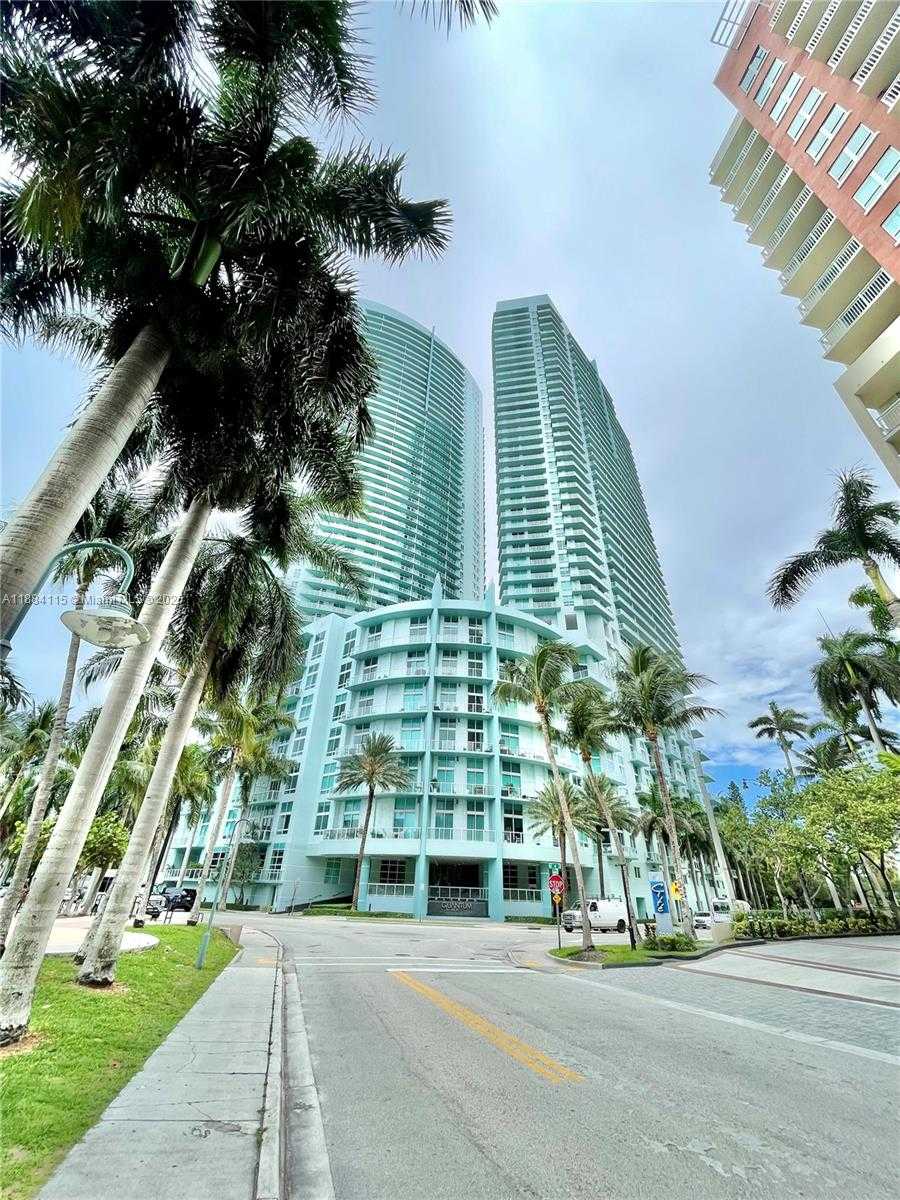 Small Image of 1900 NORTH BAYSHORE DR #901, Miami Number 17