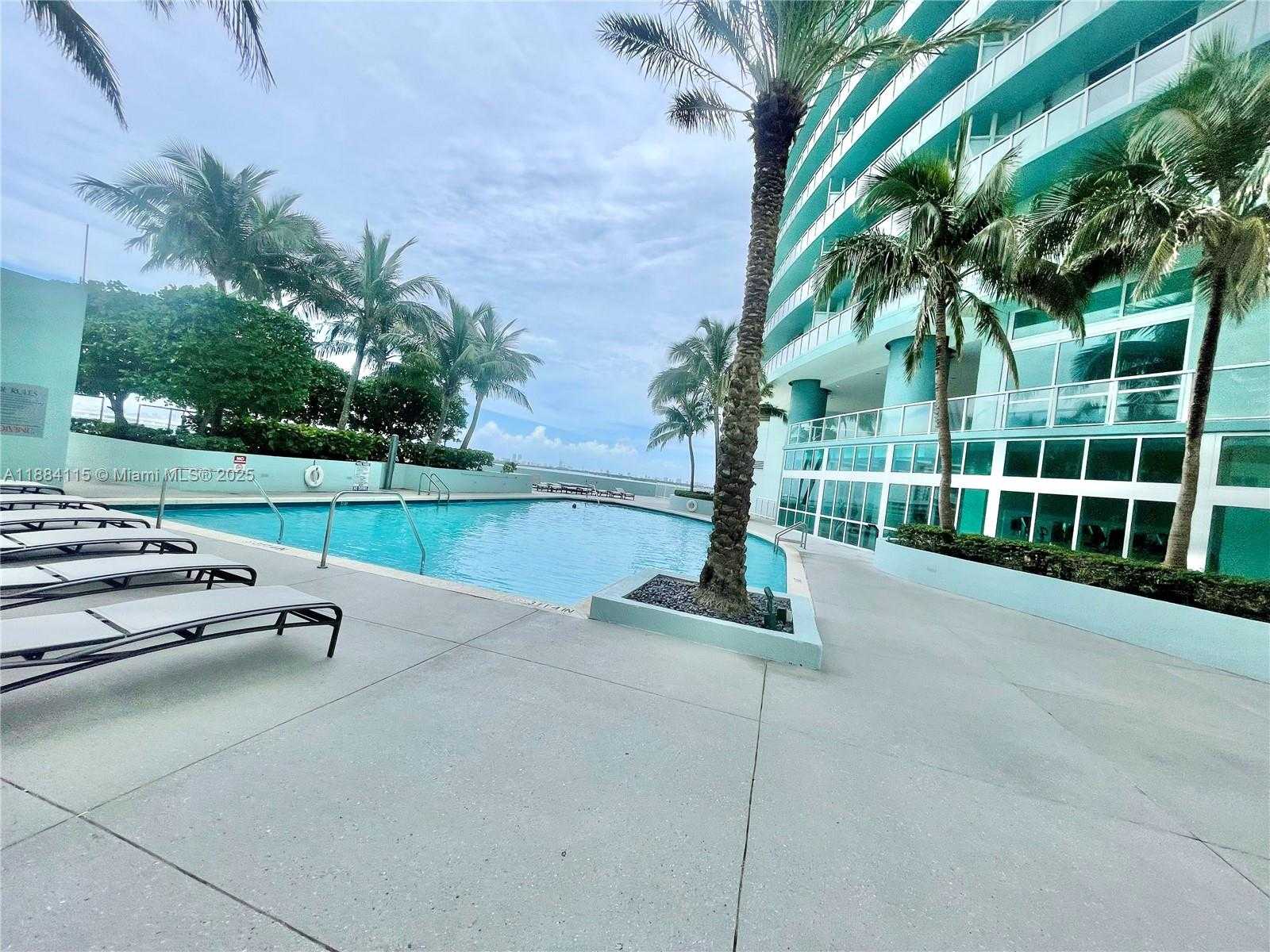 Small Image of 1900 NORTH BAYSHORE DR #901, Miami Number 20