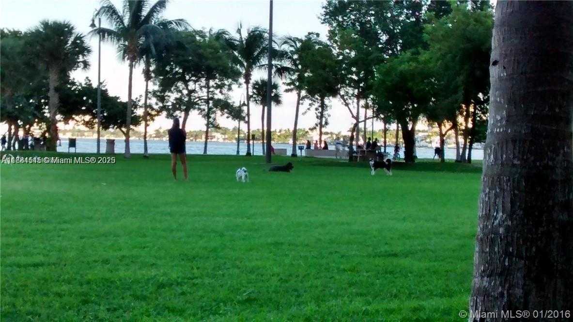 Small Image of 1900 NORTH BAYSHORE DR #901, Miami Number 38