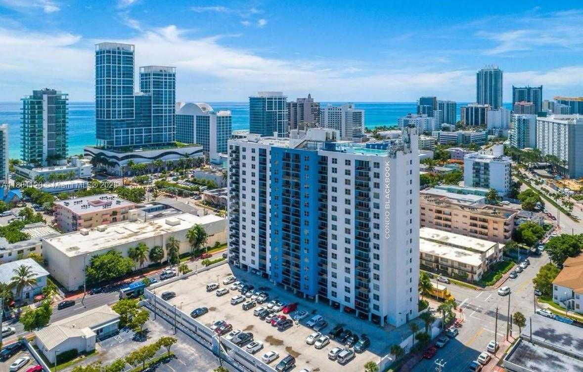 Small Image of 401 69TH ST #302, Miami Beach Number 7