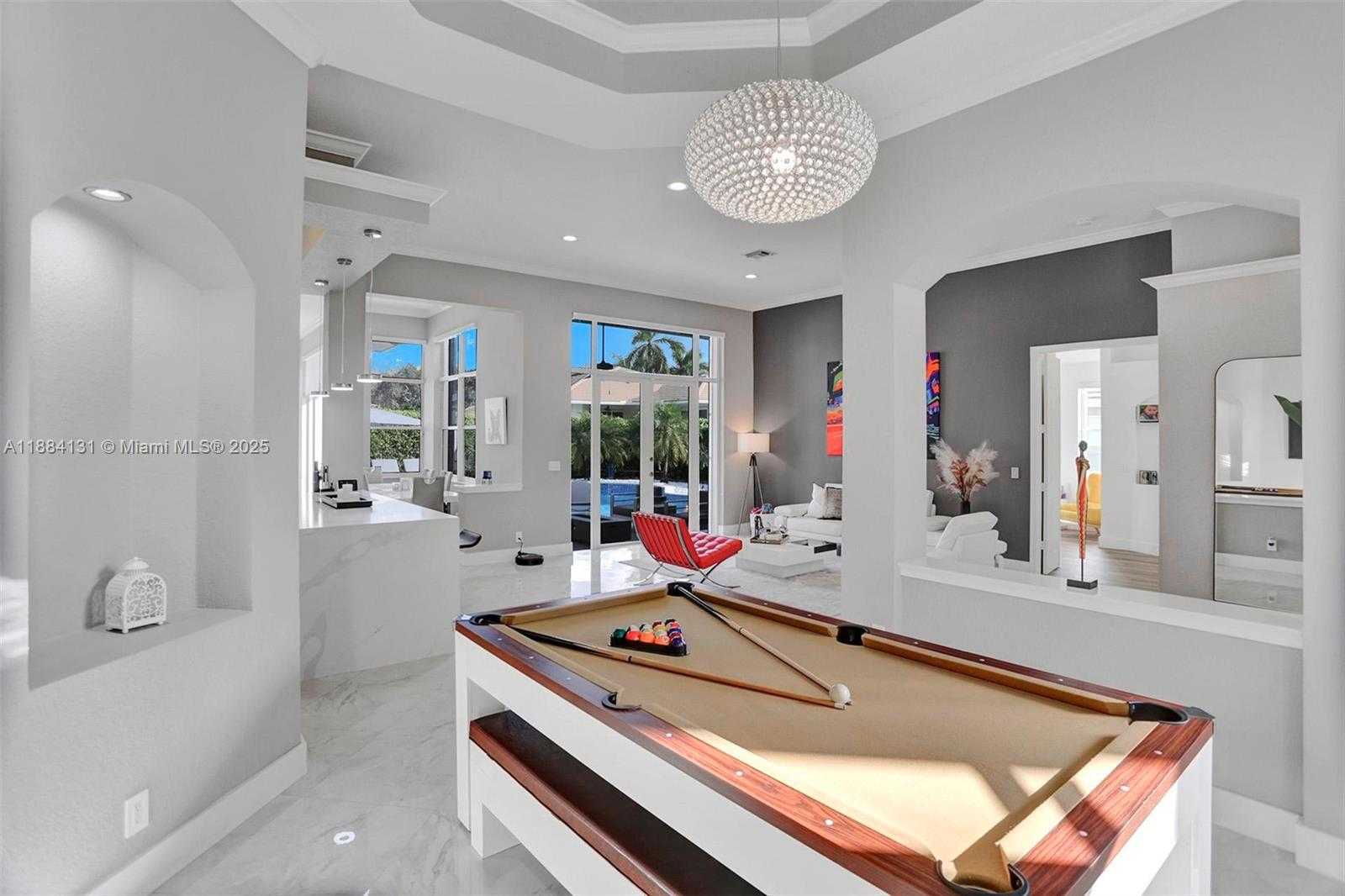 Small Image of 3772 OAK RIDGE CIR, Weston Number 14