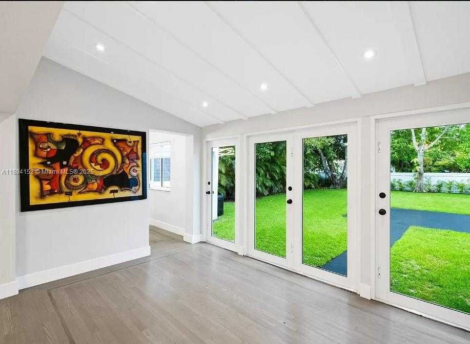 Small Image of 117 NORTH EAST 95TH ST, Miami Shores Number 10