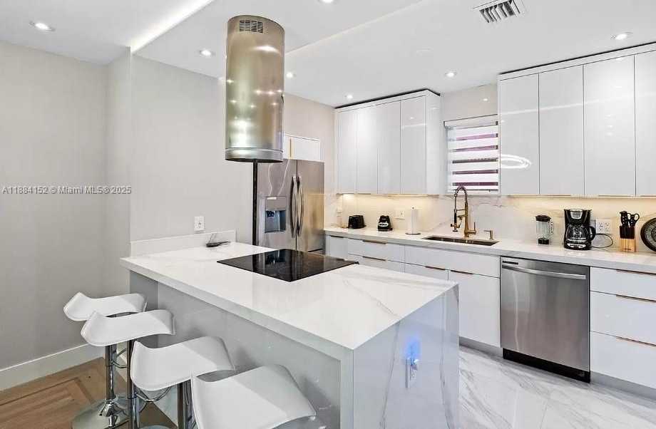 Small Image of 117 NORTH EAST 95TH ST, Miami Shores Number 16