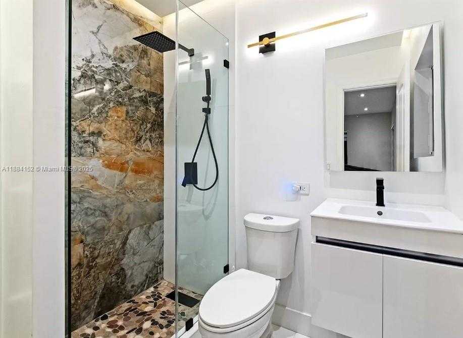 Small Image of 117 NORTH EAST 95TH ST, Miami Shores Number 23