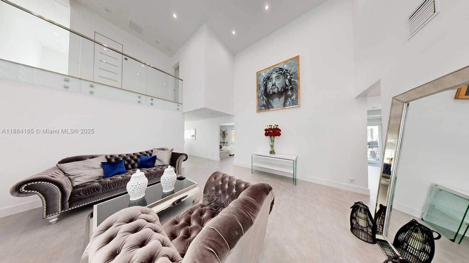 Small Image of 1055 NORTH WEST 99TH AVE, Plantation Number 2