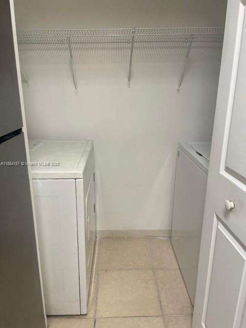 Small Image of 560 S PARK RD #16-7, Hollywood Number 15