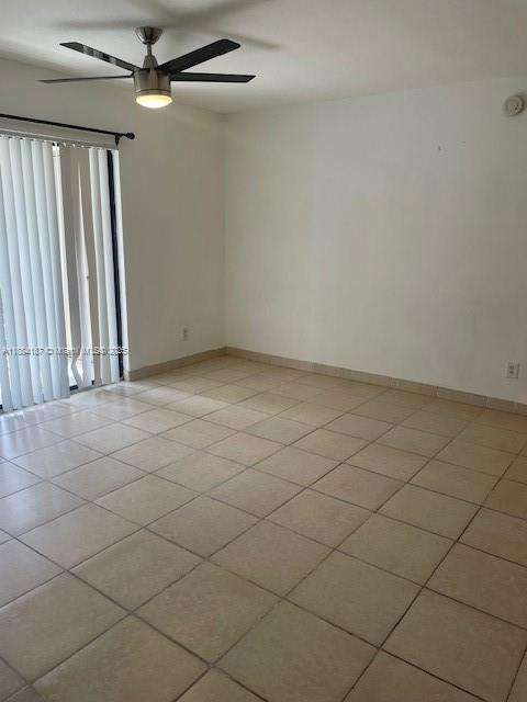Small Image of 560 S PARK RD #16-7, Hollywood Number 7