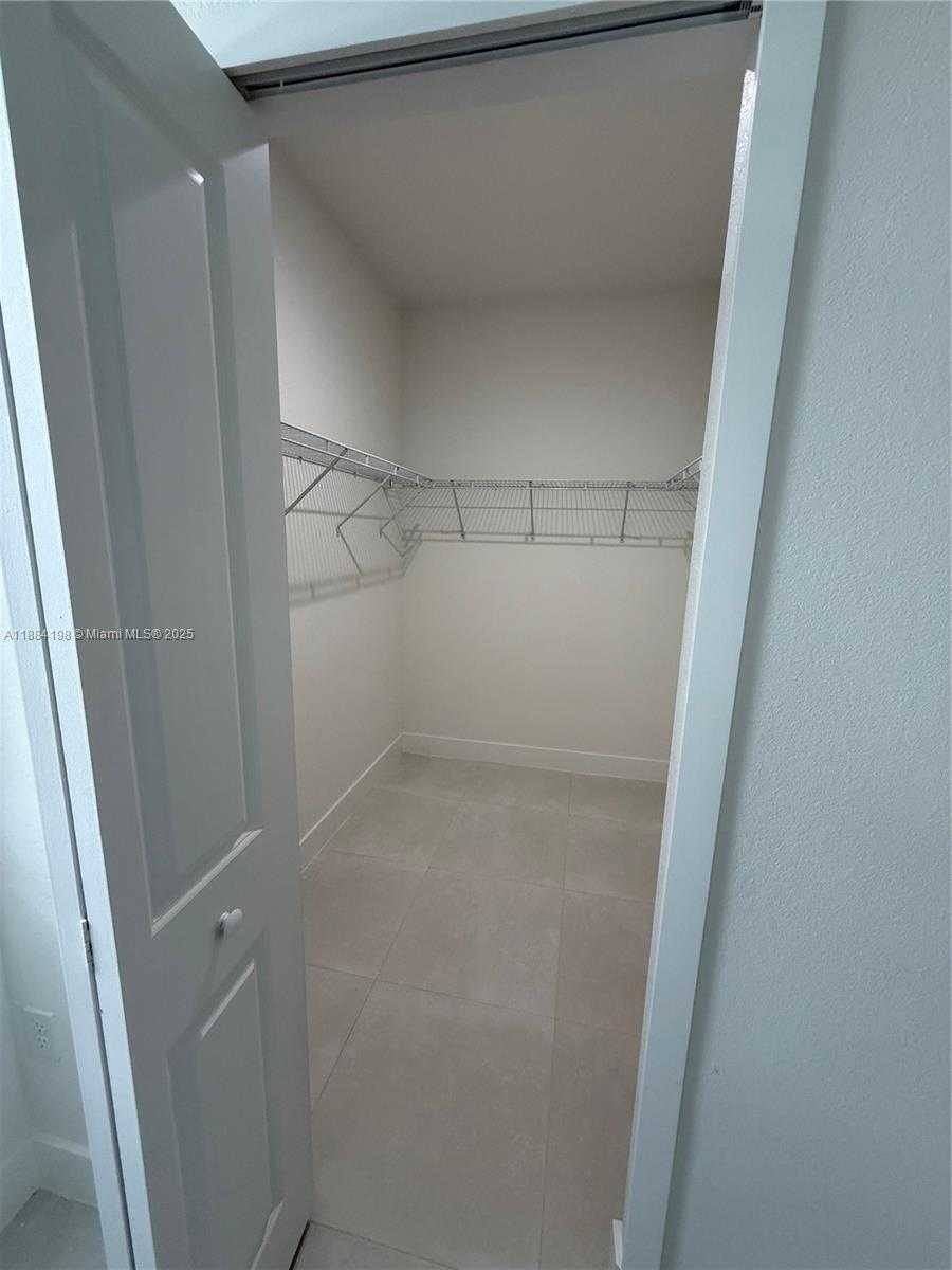 Small Image of 32208 SOUTH WEST 194TH CT, Homestead Number 13