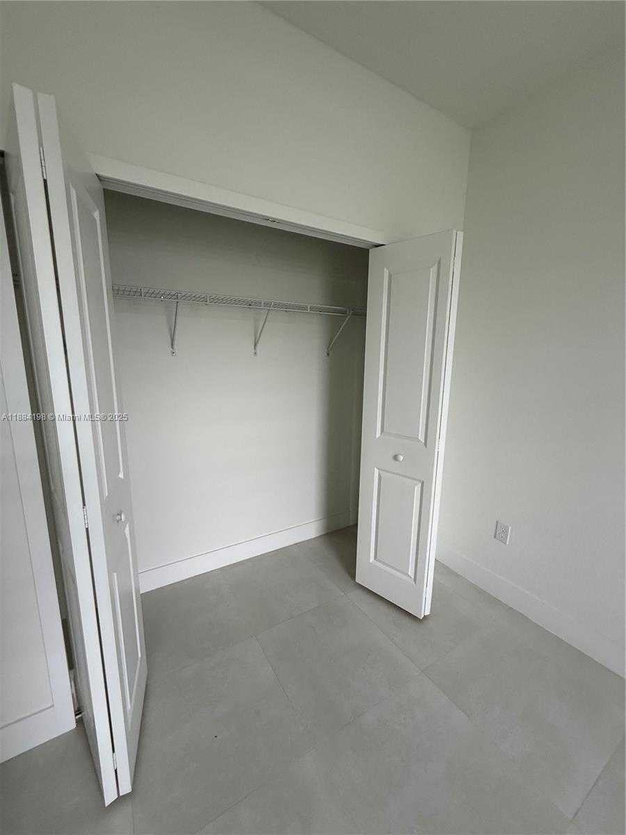 Small Image of 32208 SOUTH WEST 194TH CT, Homestead Number 25