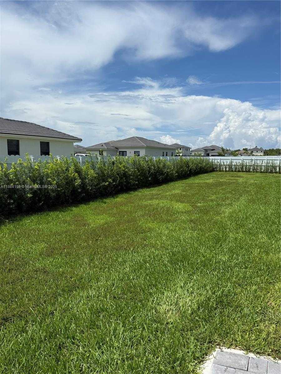 Small Image of 32208 SOUTH WEST 194TH CT, Homestead Number 26