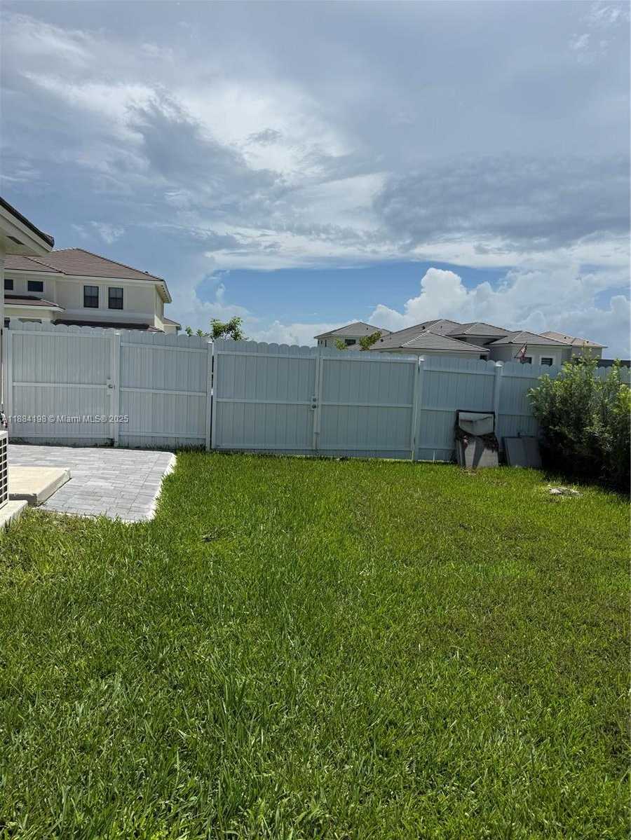 Small Image of 32208 SOUTH WEST 194TH CT, Homestead Number 30