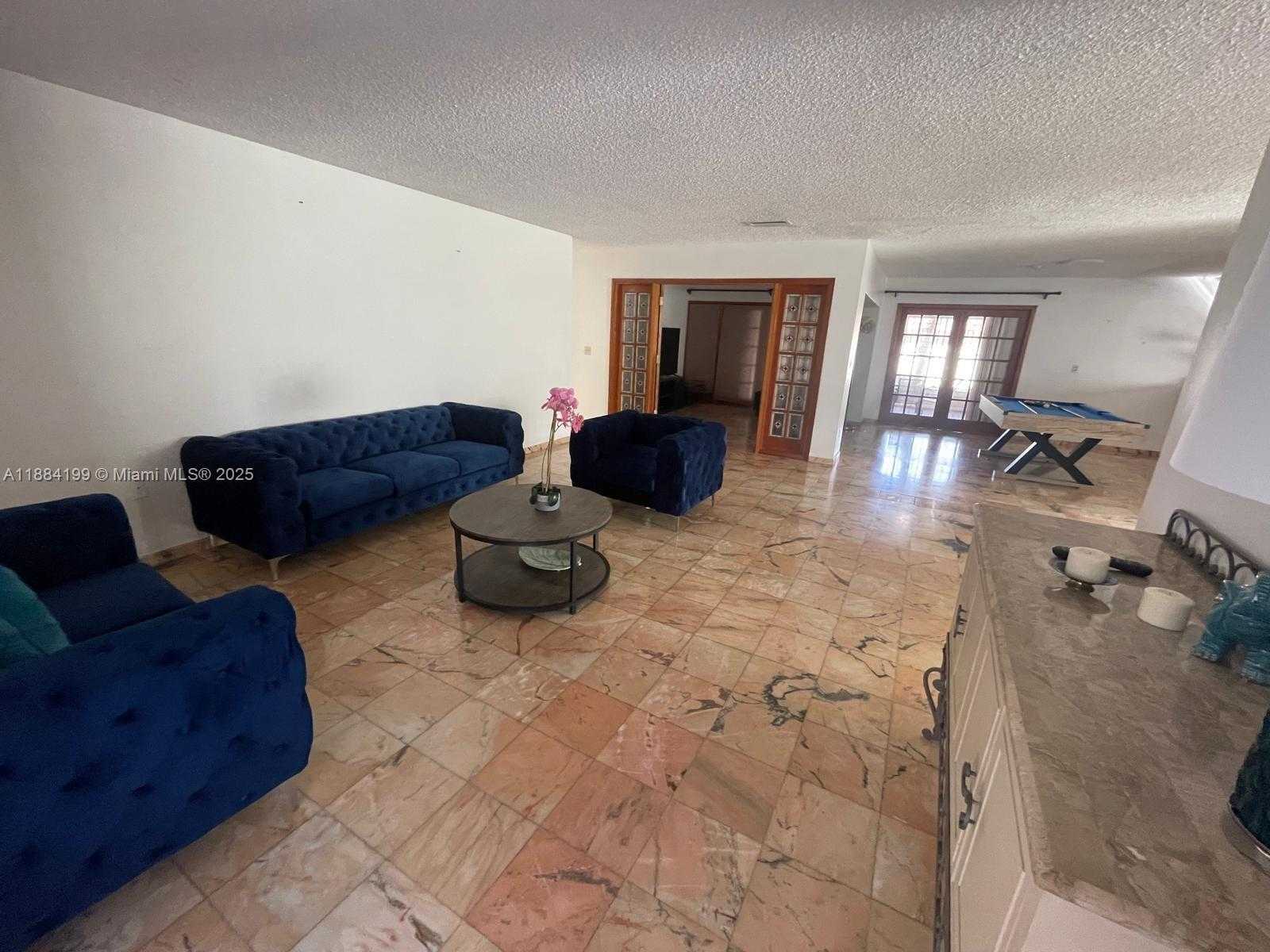Small Image of 1435 SOUTH WEST 119TH CT, Miami Number 21
