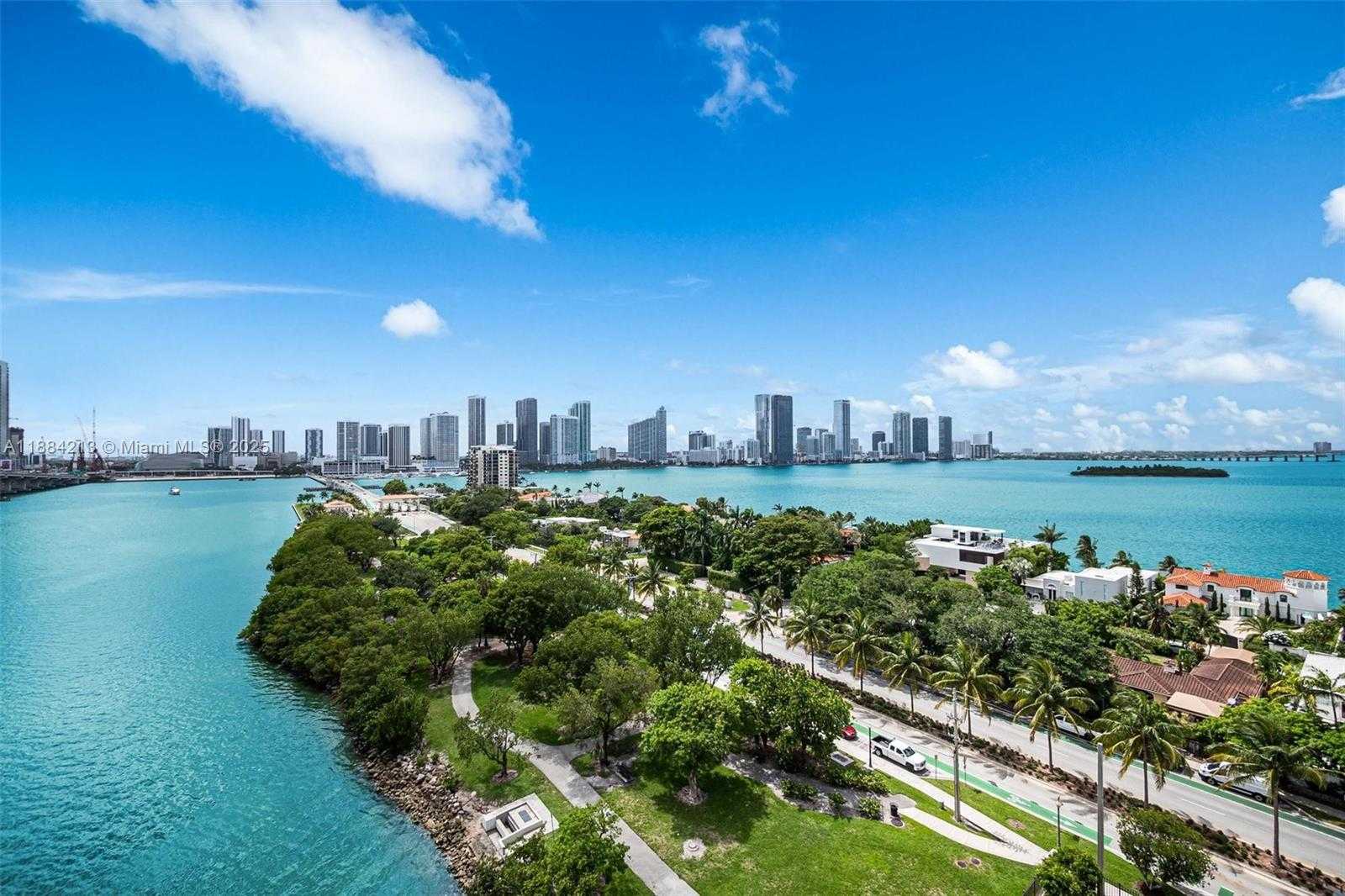 Small Image of 1000 VENETIAN WAY #1108, Miami Number 16
