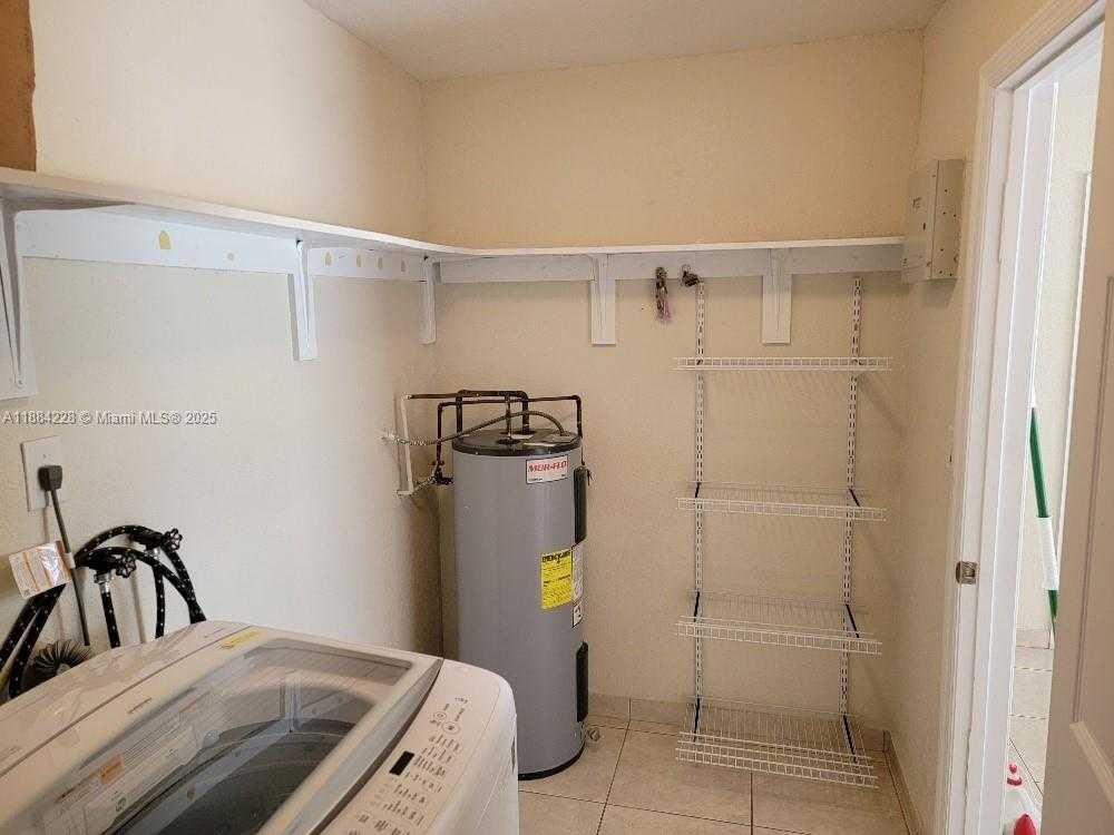 Small Image of 150 EAST 6TH ST #152, Hialeah Number 4