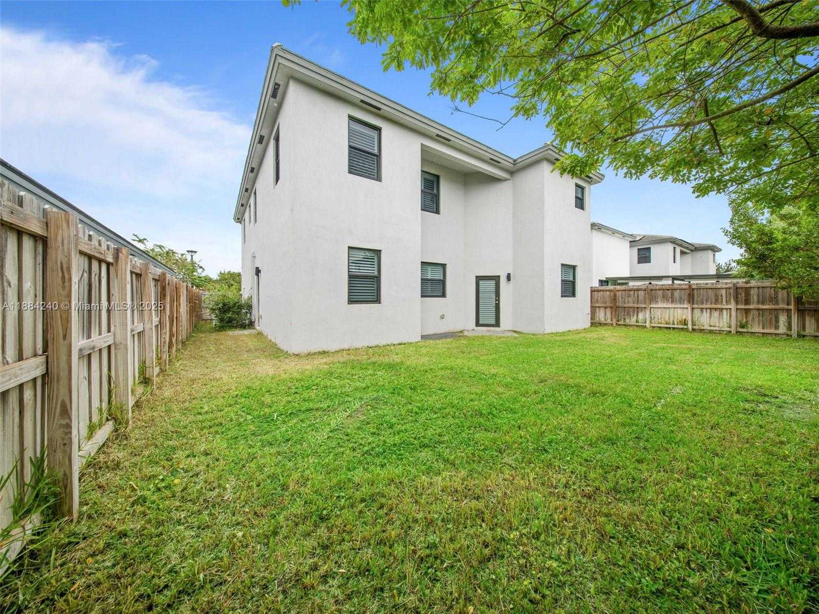 Small Image of 13362 SOUTH WEST 284TH STREET, Homestead Number 27