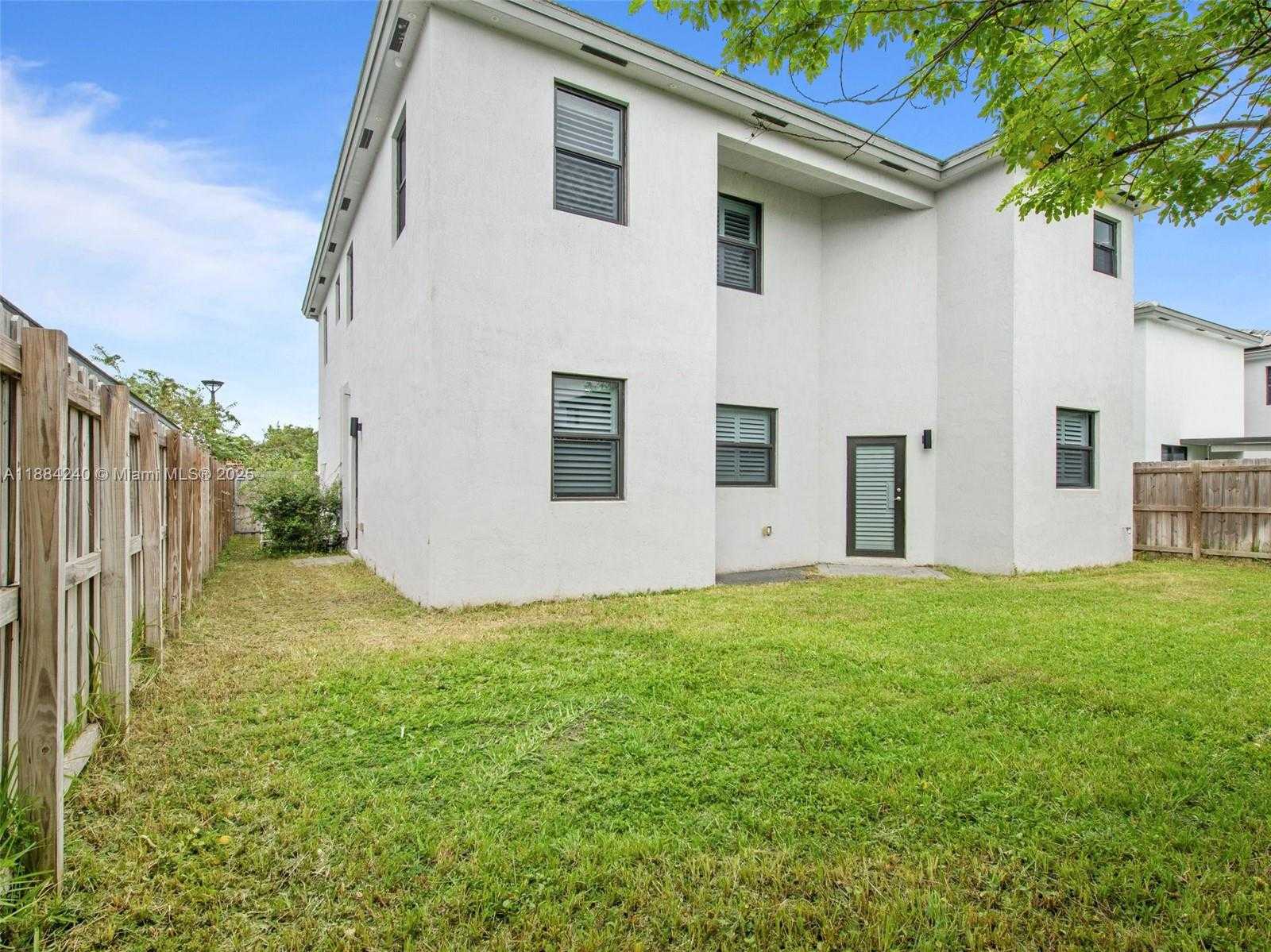 Small Image of 13362 SOUTH WEST 284TH STREET, Homestead Number 75
