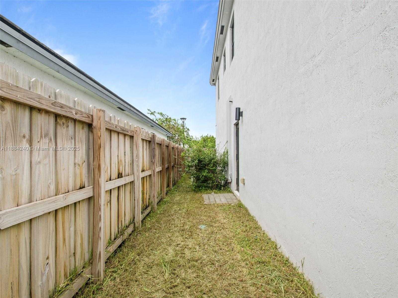Small Image of 13362 SOUTH WEST 284TH STREET, Homestead Number 76