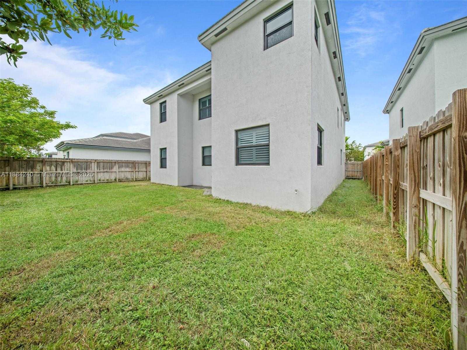 Small Image of 13362 SOUTH WEST 284TH STREET, Homestead Number 77