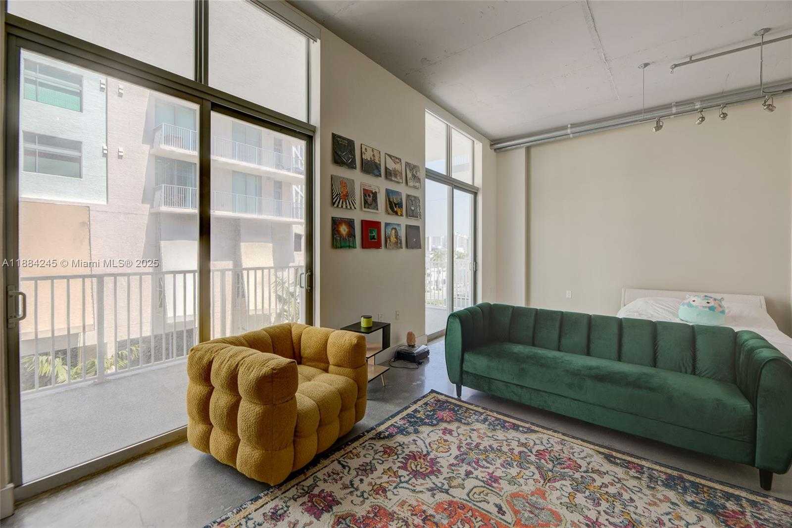 Small Image of 2100 NORTH VAN BUREN ST #417, Hollywood Number 10