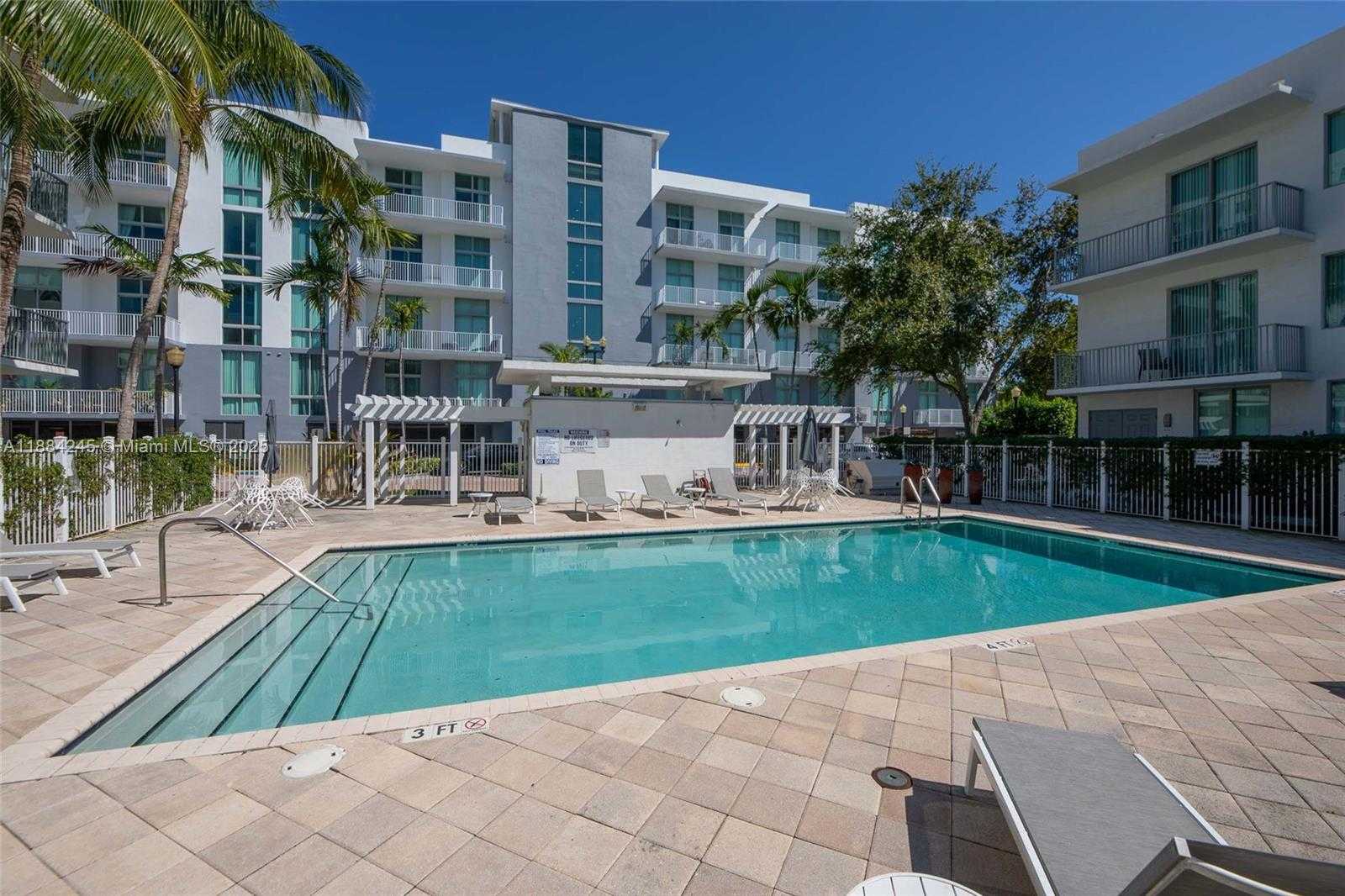 Small Image of 2100 NORTH VAN BUREN ST #417, Hollywood Number 2