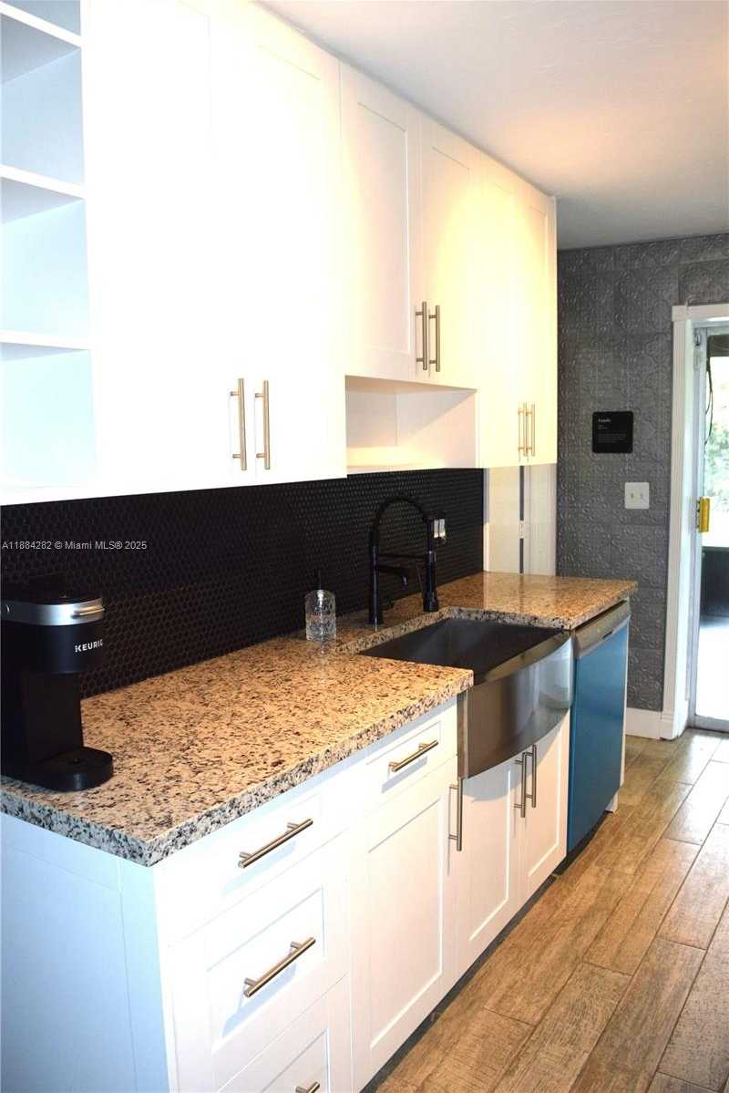 Small Image of 9355 SOUTH WEST 181ST ST, Palmetto Bay Number 55