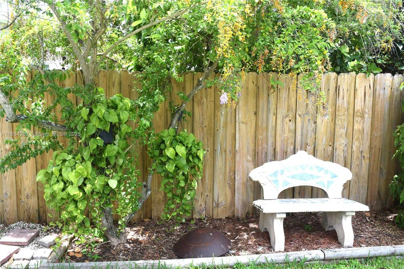 Small Image of 9355 SOUTH WEST 181ST ST, Palmetto Bay Number 57