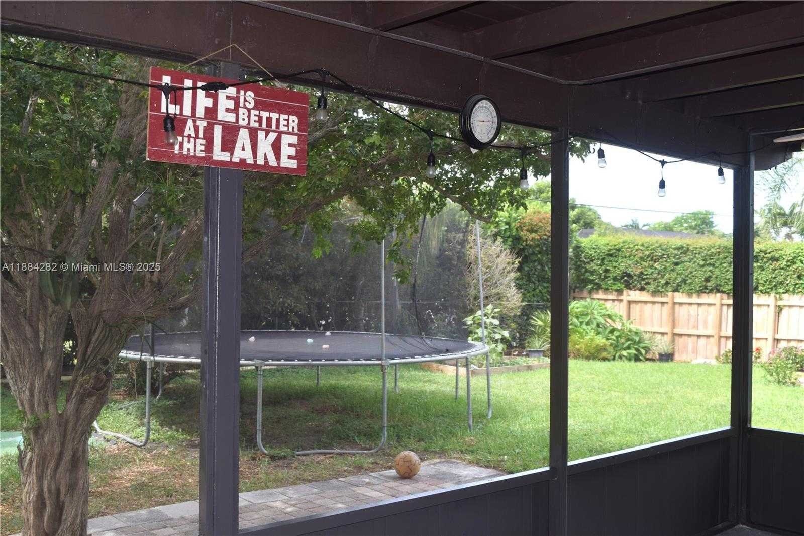 Small Image of 9355 SOUTH WEST 181ST ST, Palmetto Bay Number 6