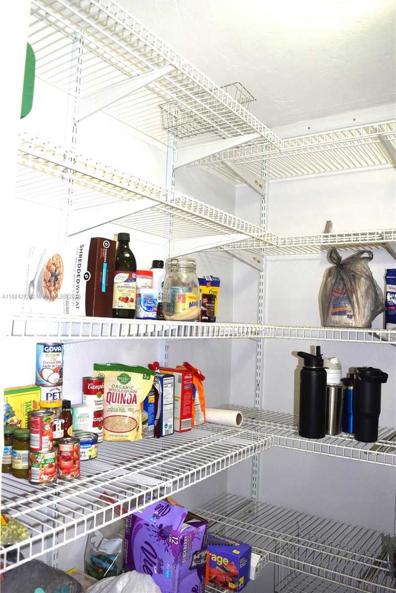 Small Image of 9355 SOUTH WEST 181ST ST, Palmetto Bay Number 76