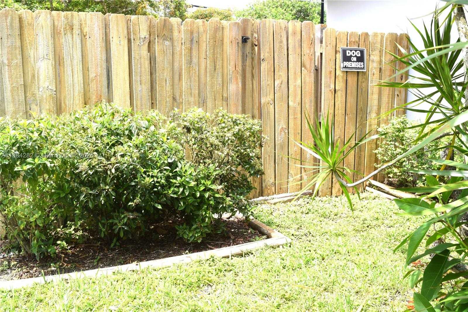Small Image of 9355 SOUTH WEST 181ST ST, Palmetto Bay Number 94