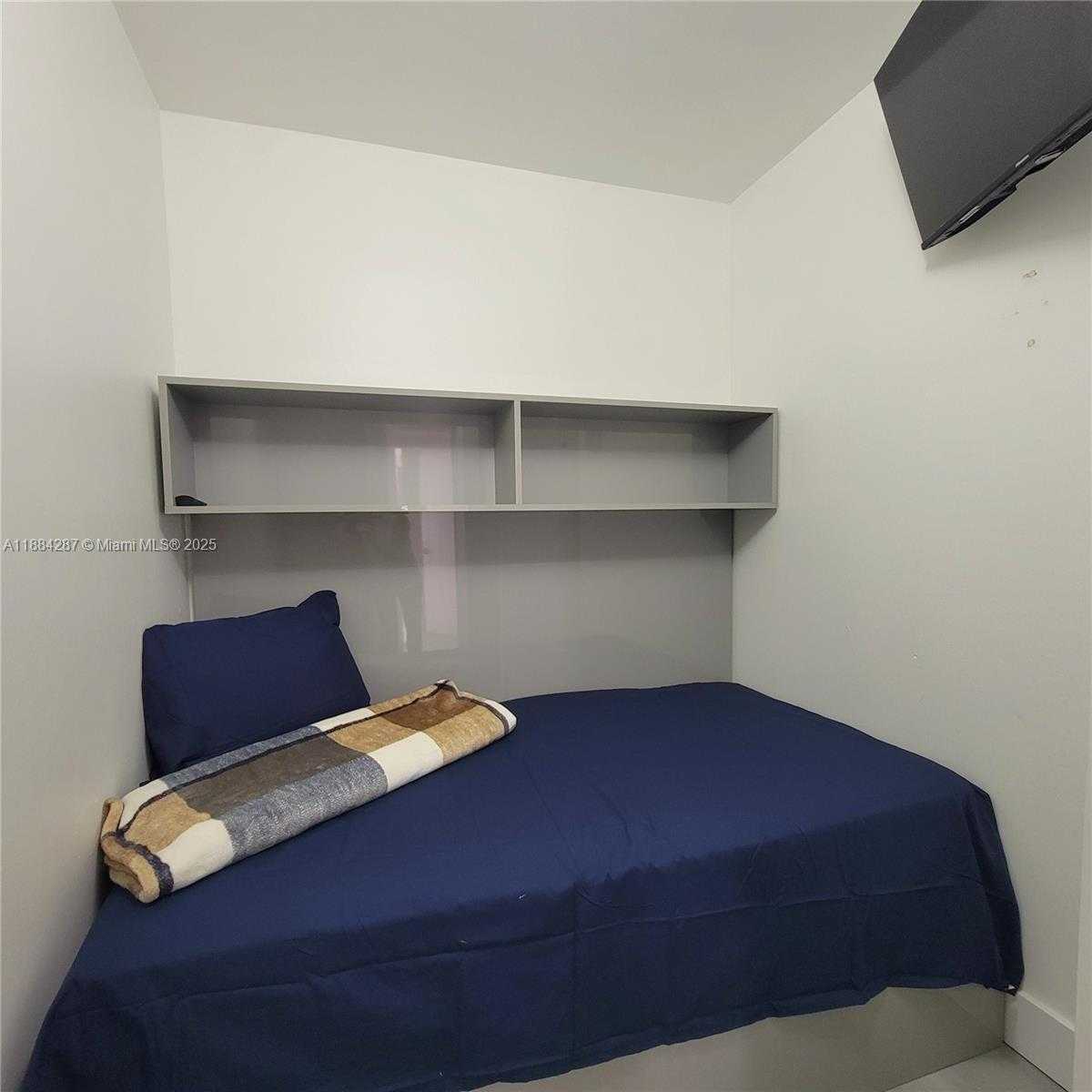 Small Image of 2030 SOUTH OCEAN DR #920, Hallandale Beach Number 24