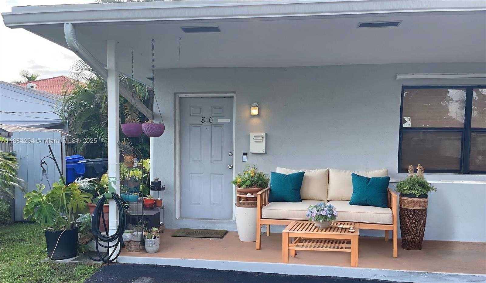 Small Image of 810 FINLEY CT #810, Hollywood Number 3