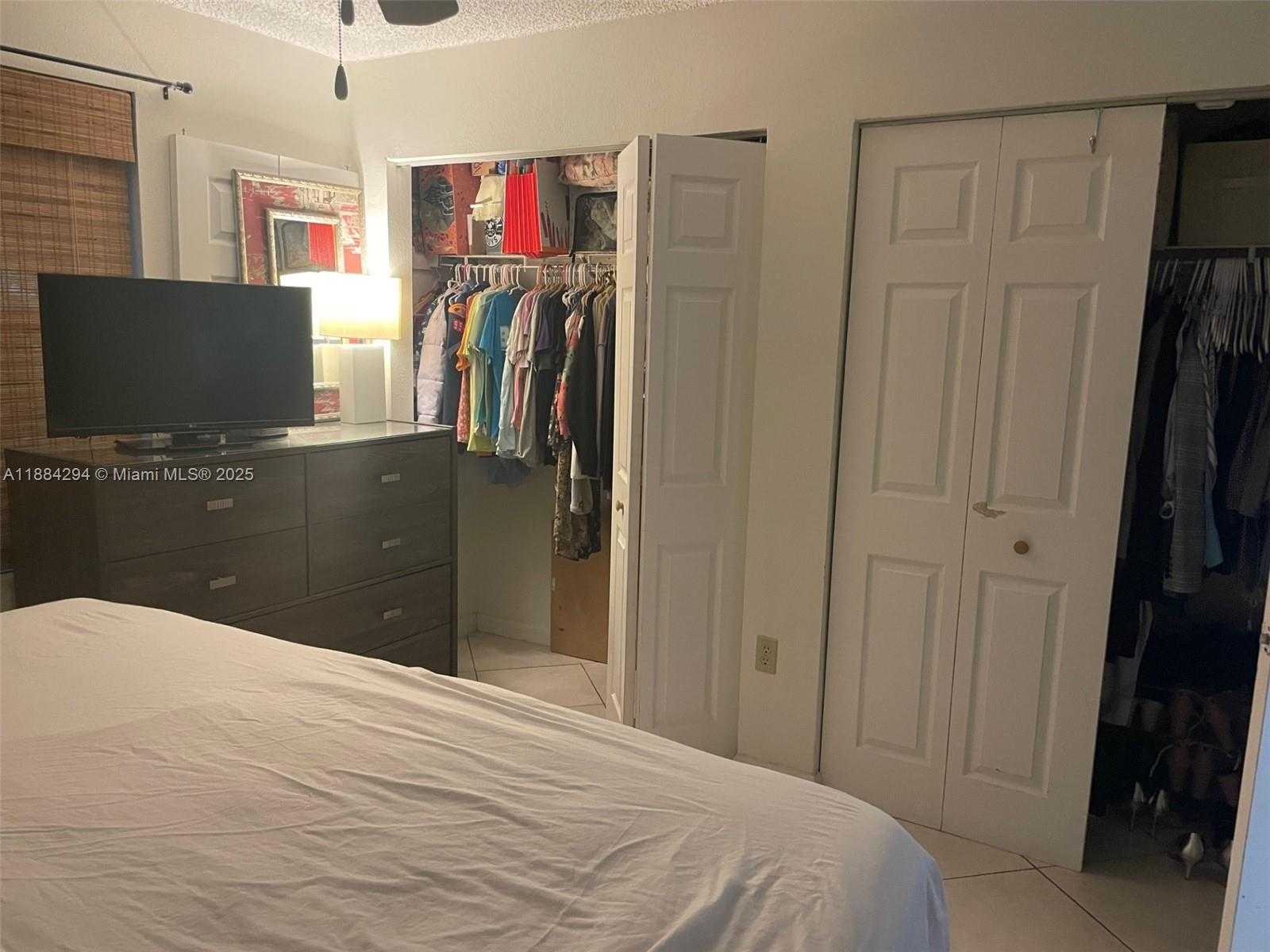 Small Image of 810 FINLEY CT #810, Hollywood Number 8