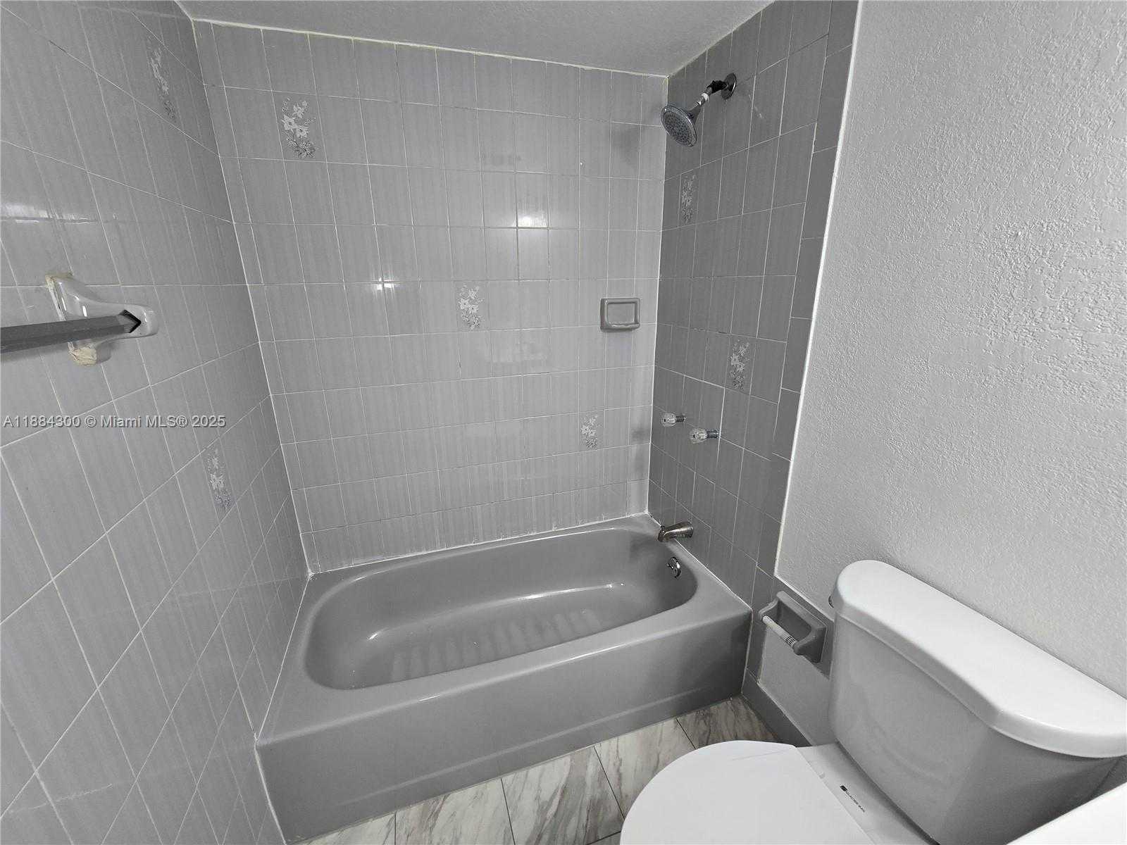 Small Image of 4715 NORTH WEST 7TH ST #410-2, Miami Number 18