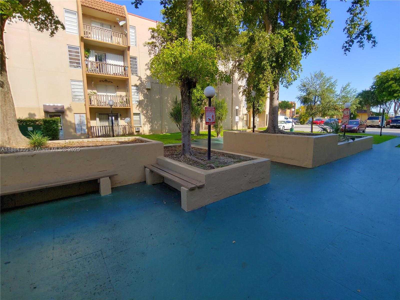 Small Image of 4715 NORTH WEST 7TH ST #410-2, Miami Number 4