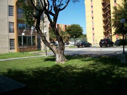 Small Image of 4715 NORTH WEST 7TH ST #410-2, Miami Number 52