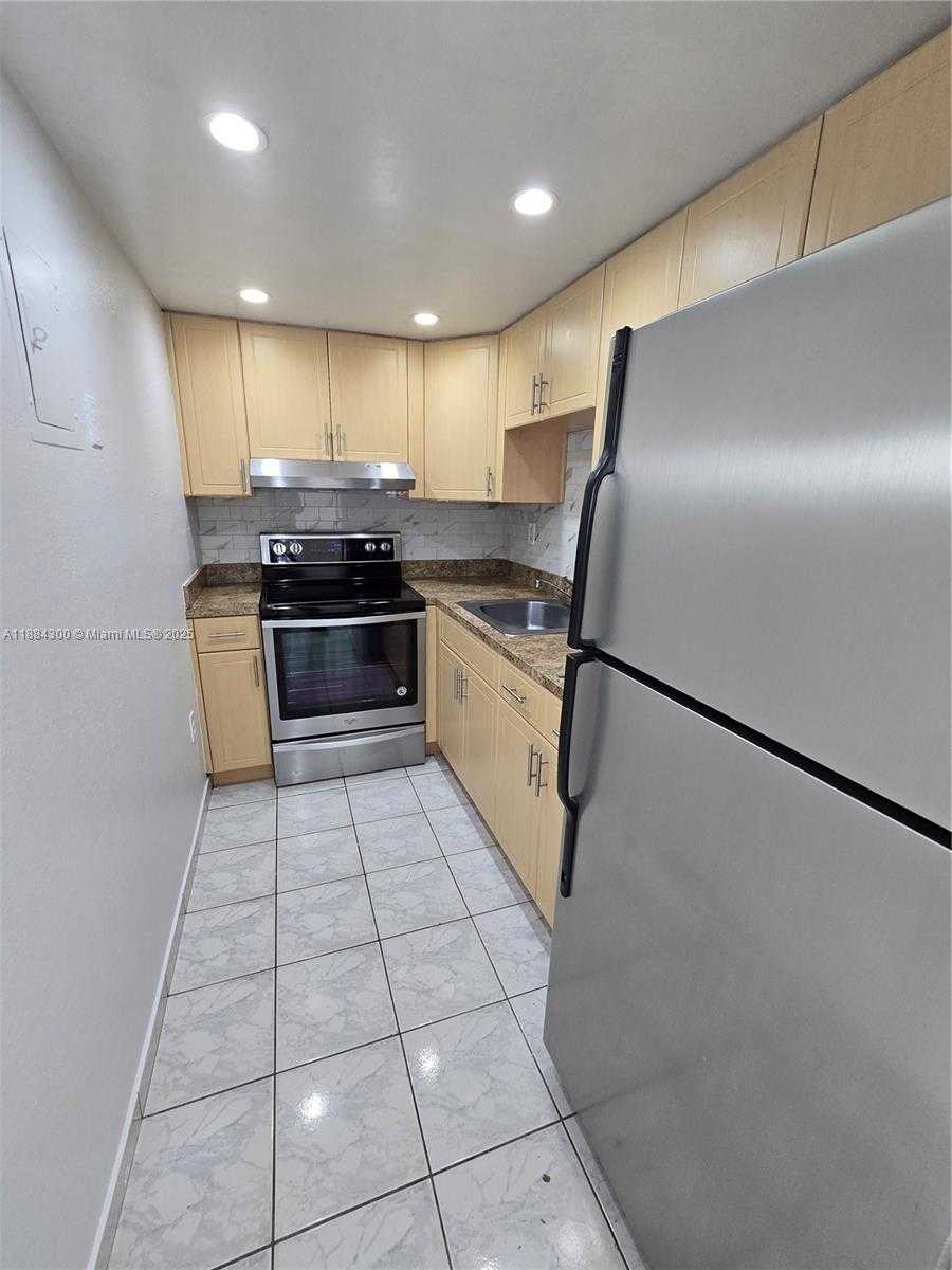 Small Image of 4715 NORTH WEST 7TH ST #410-2, Miami Number 66