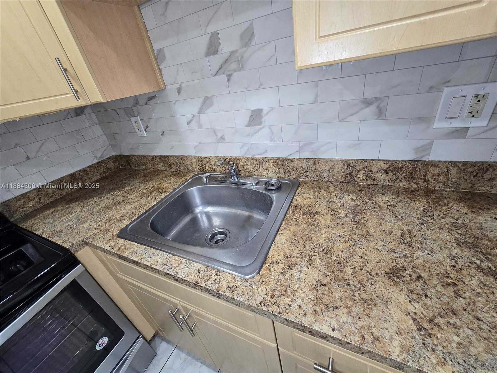 Small Image of 4715 NORTH WEST 7TH ST #410-2, Miami Number 7