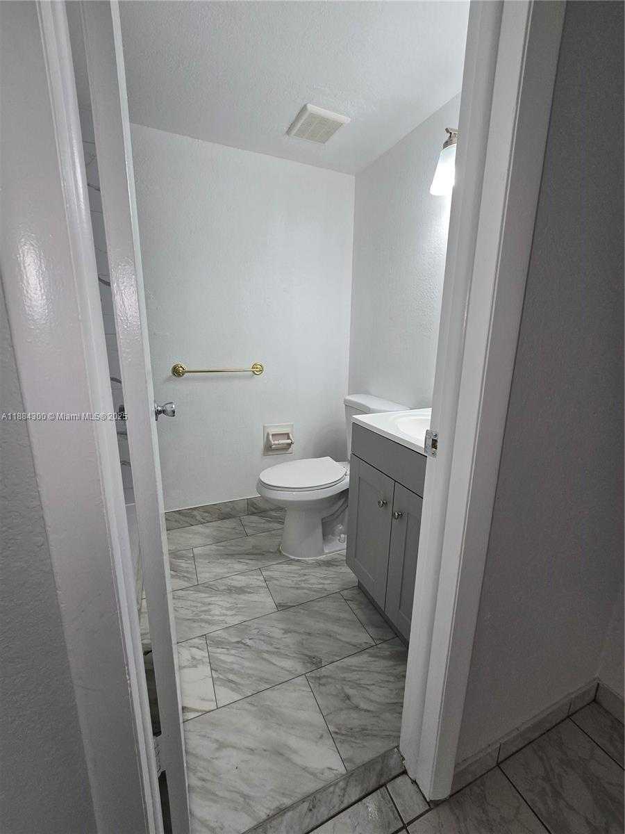 Small Image of 4715 NORTH WEST 7TH ST #410-2, Miami Number 83