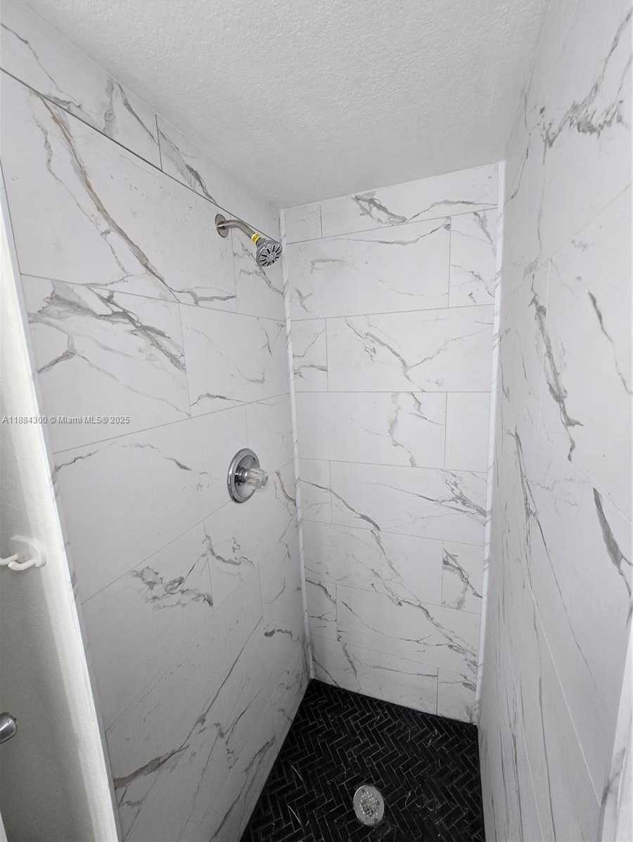 Small Image of 4715 NORTH WEST 7TH ST #410-2, Miami Number 86