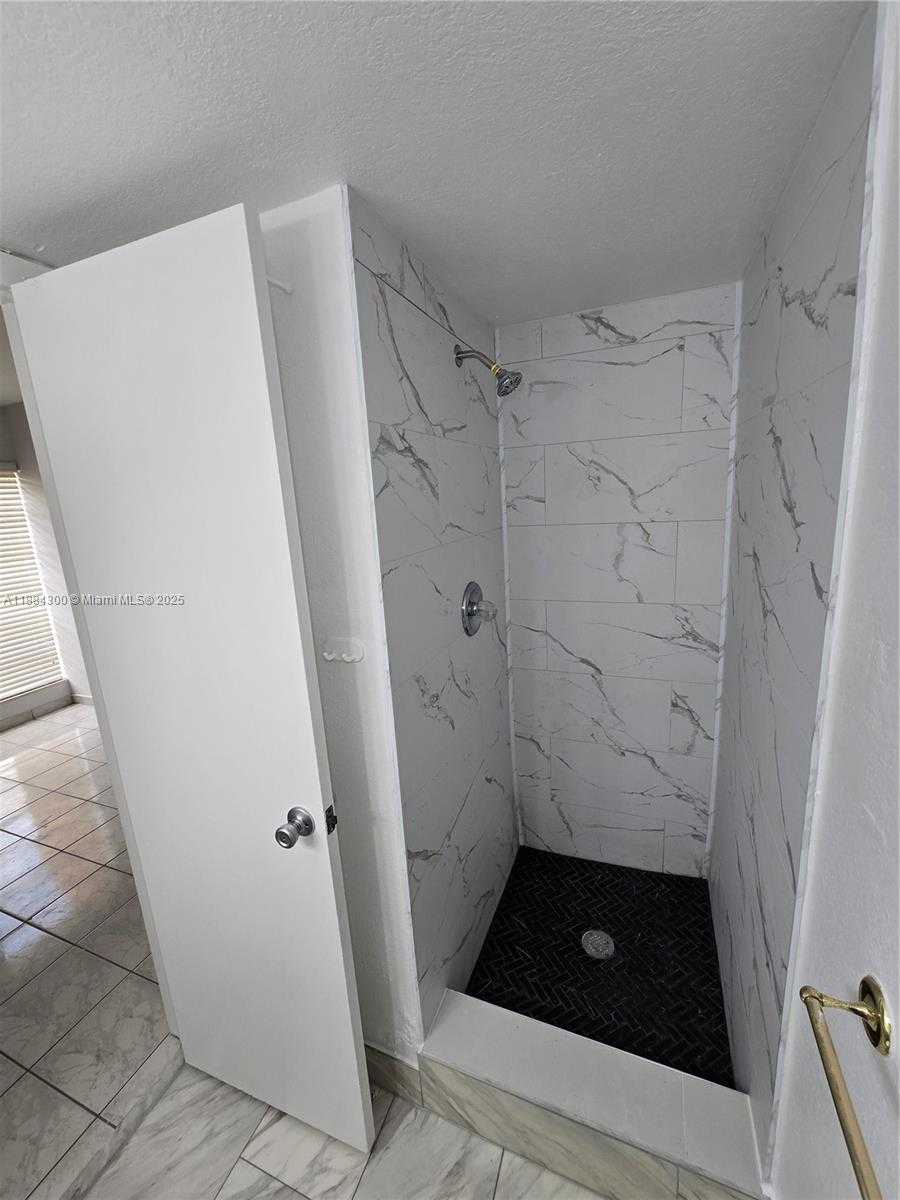 Small Image of 4715 NORTH WEST 7TH ST #410-2, Miami Number 87