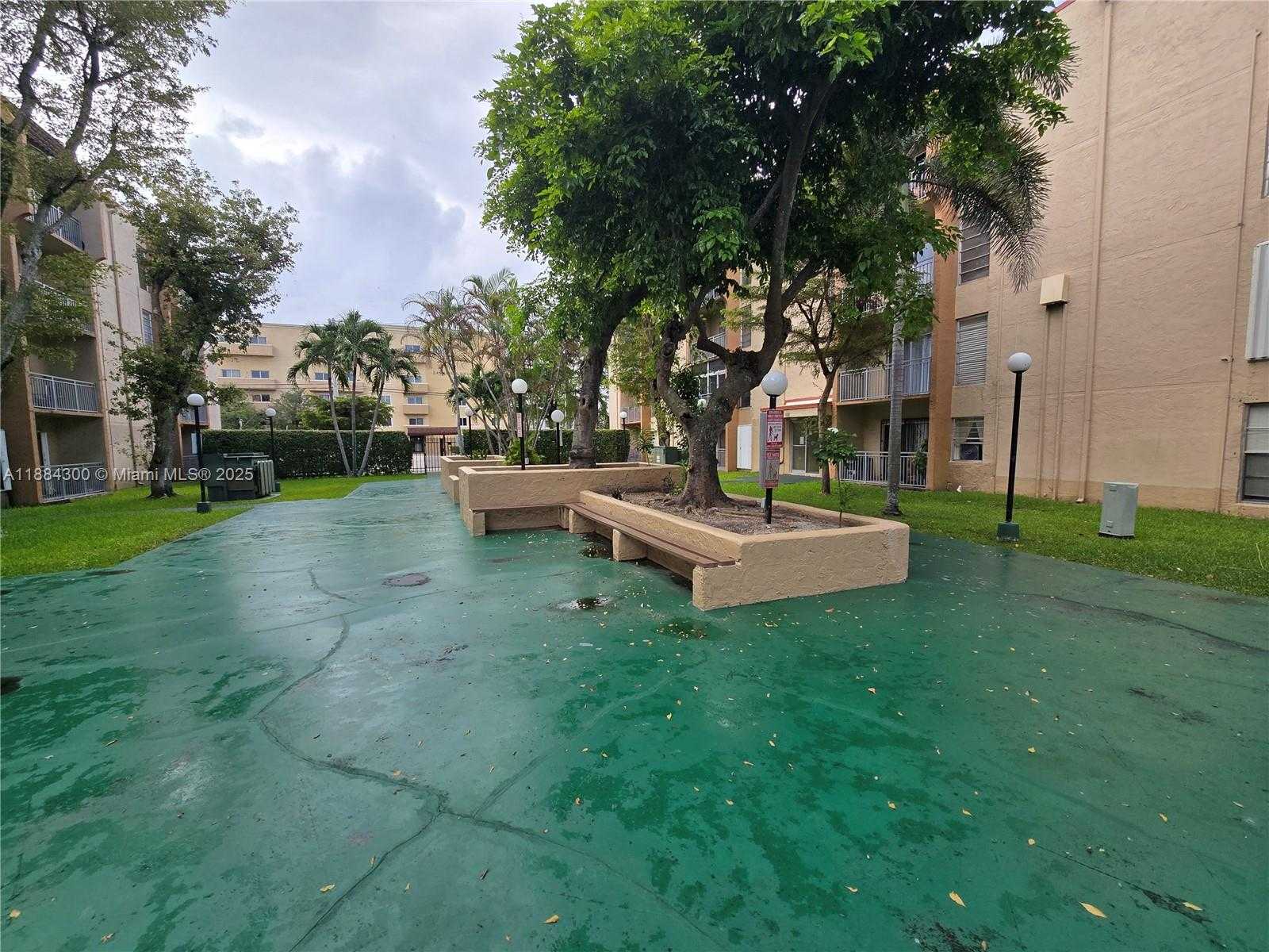 Small Image of 4715 NORTH WEST 7TH ST #410-2, Miami Number 96