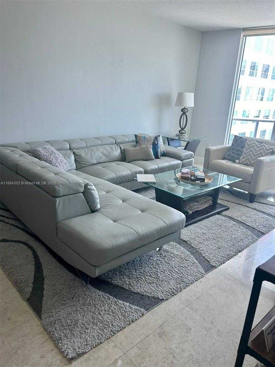 Small Image of 185 SOUTH WEST 7 ST #1802, Miami Number 18