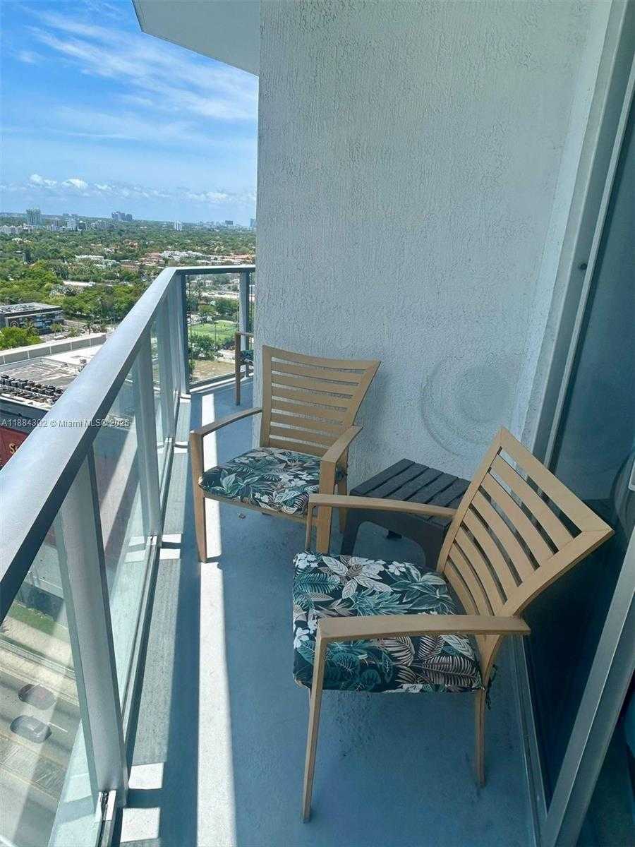 Small Image of 185 SOUTH WEST 7 ST #1802, Miami Number 20