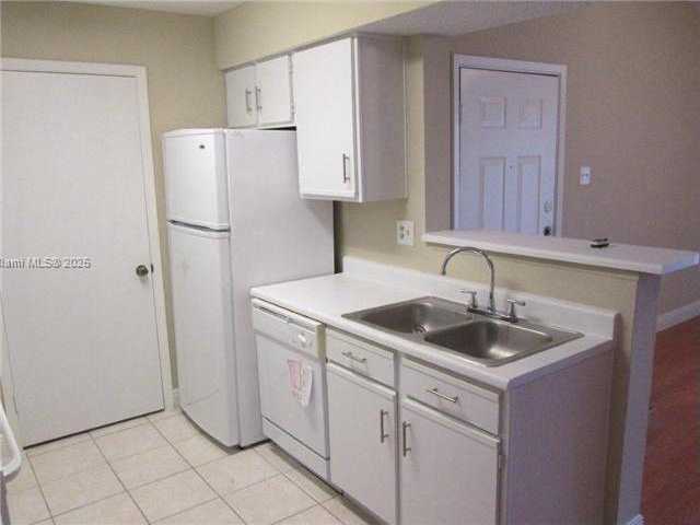 Small Image of 15040 SOUTH WEST 103RD LN #3202, Miami Number 8