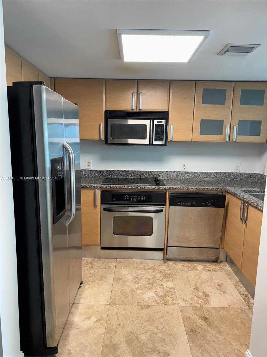 Small Image of 2101 BRICKELL AVE #2005, Miami Number 8