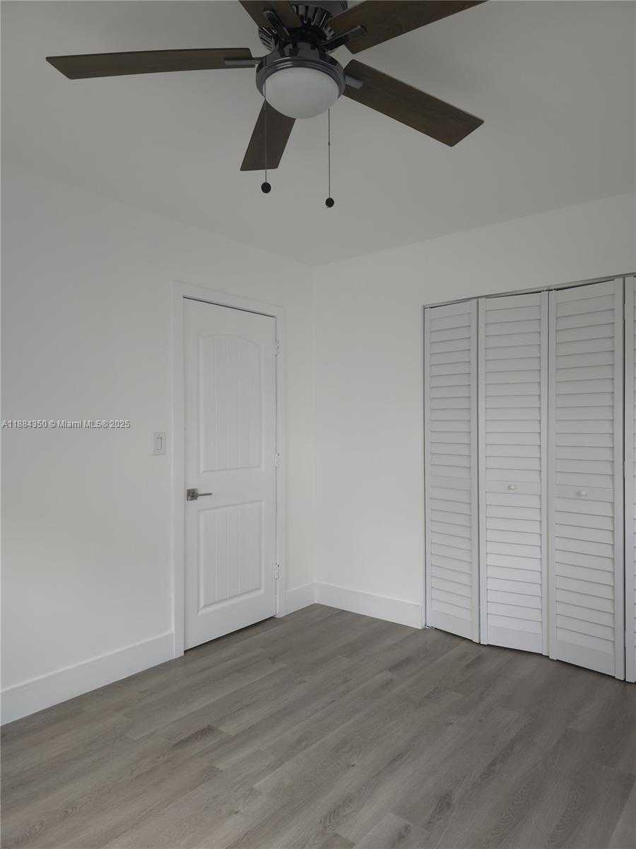 Small Image of 323 WASHINGTON AVE #6, Miami Beach Number 6