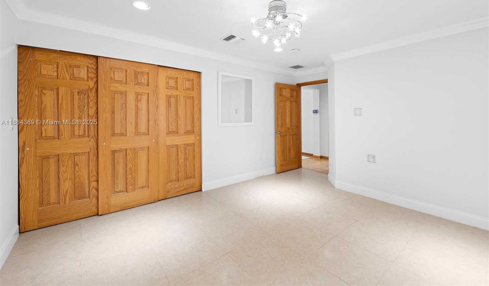 Small Image of 3780 NORTH EAST 207TH TER, Aventura Number 23