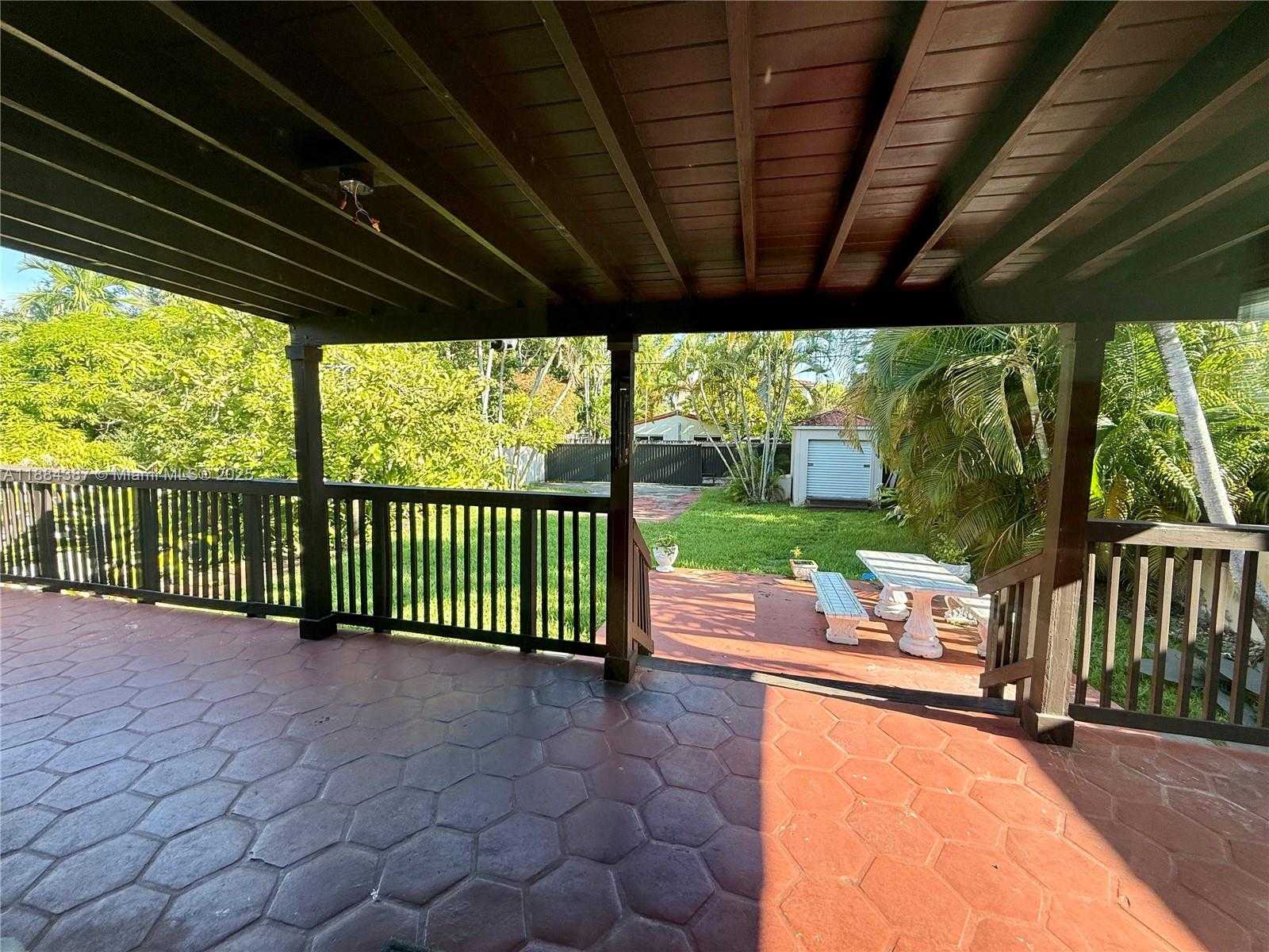 Small Image of 1500 SOUTH WEST 18TH ST #1, Miami Number 20