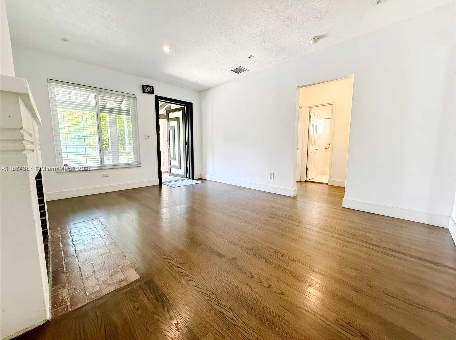 Small Image of 1500 SOUTH WEST 18TH ST #1, Miami Number 4